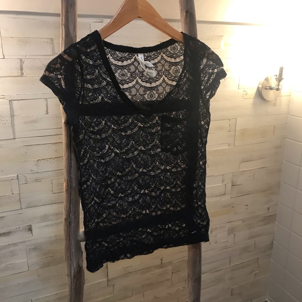 Aeropostale lace top